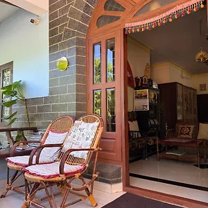  Bed & Breakfast Jungle Castle India