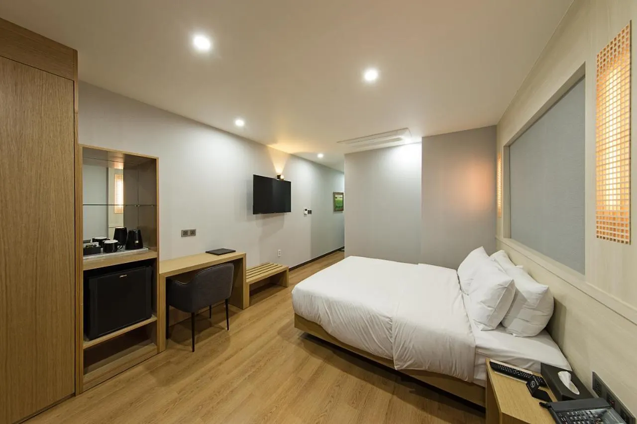 Notte La Mia Hotel Pusan